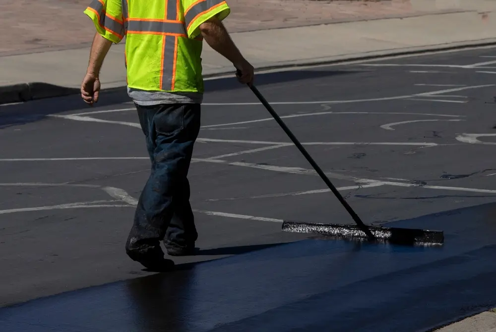 Parking Lot Repair in Dickinson, TX
